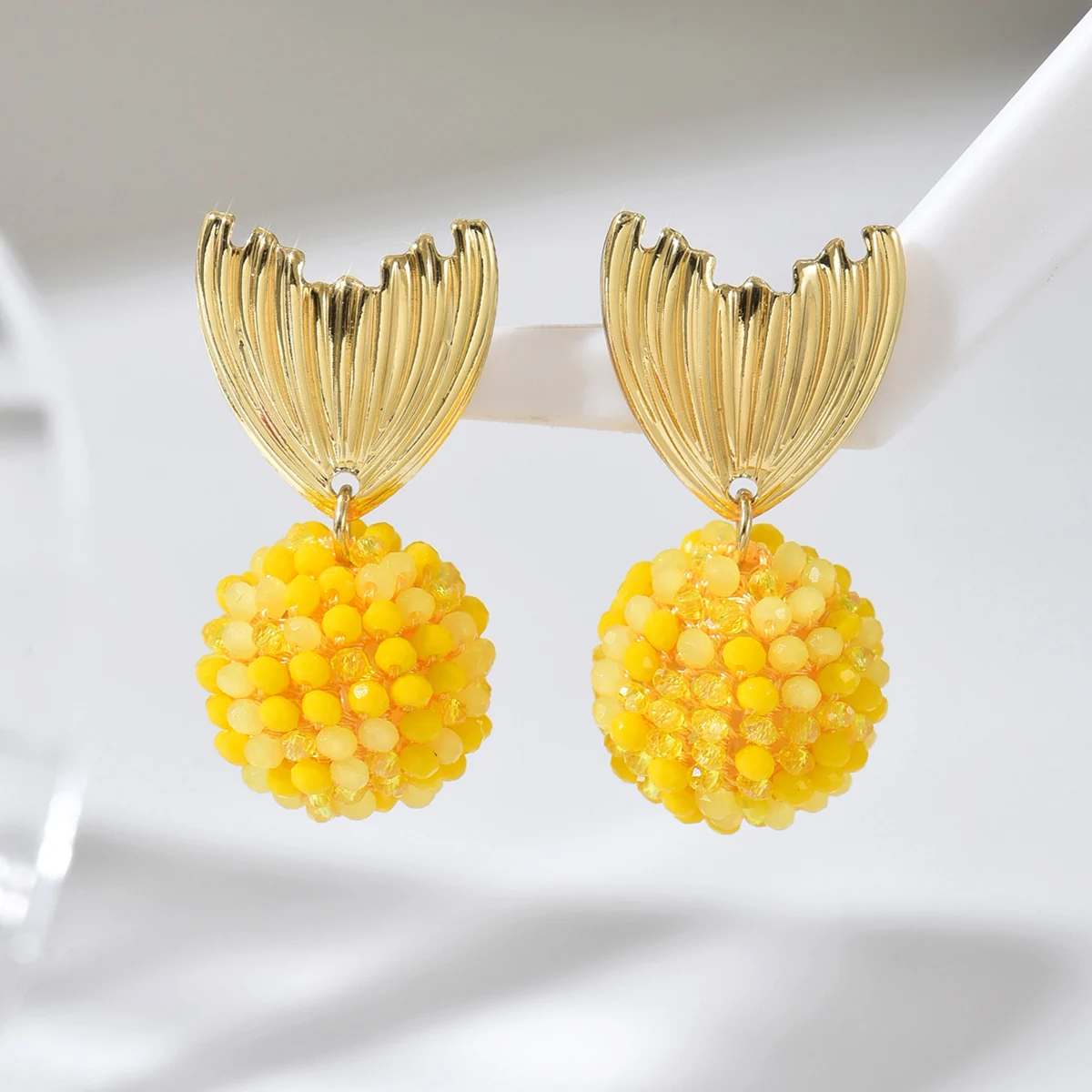 Bohemian Handmade Fish Tail Ball Crystal Beads Earrings for Women Elegant Shiny Drop Earrings Summer Holiday Jewelry Accessories