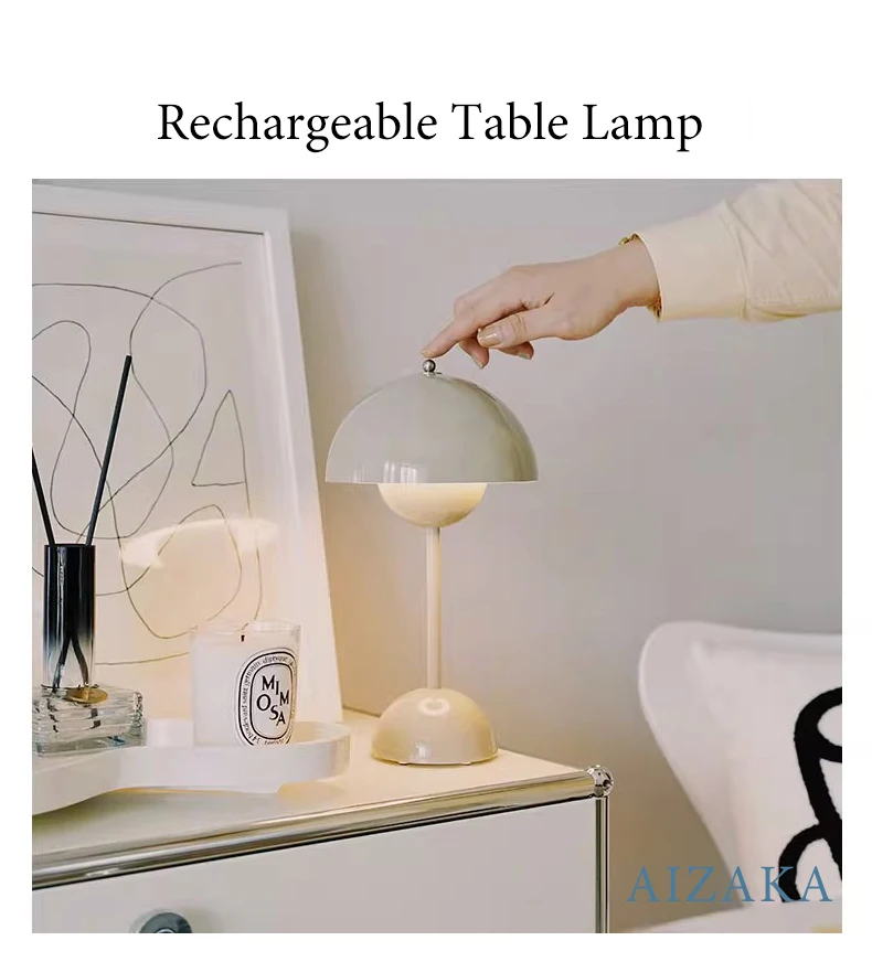Table Lamp Image 4