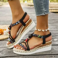 Nouvelles sandales compensées d'été pour femmes, sandales à bout ouvert bohèmes légères et confortables avec bande élastique, sandales à talons hauts plateforme pour femmes 4