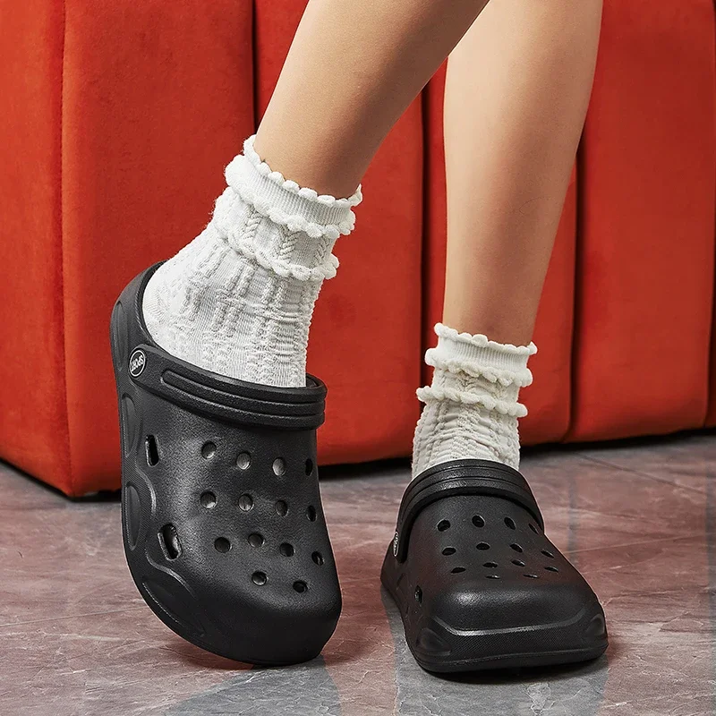 Summer Comfortable Clogs Slippers for Women Lightweight Anti Slip Beach Sandals Woman Fashion EVA Waterproof Garden Shoes women sandals garden shoes