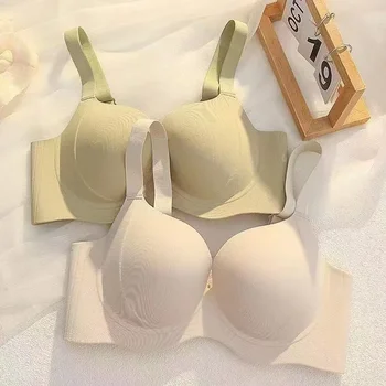 Wireless and Traceless Large Size Women's Underwear, Breast Collection, Anti-sagging, Simple Thin Mold Cup Bra, Stylish 1