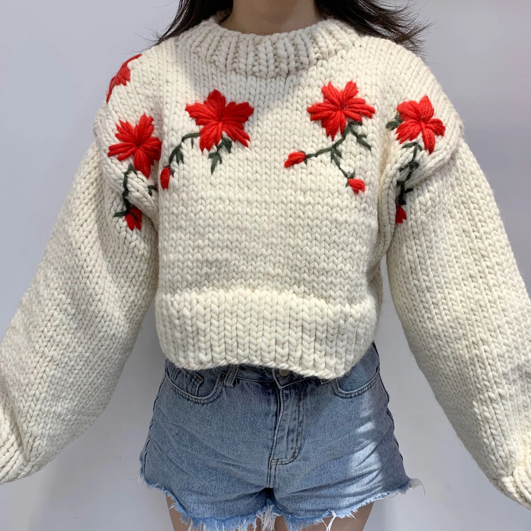 

Women Flower Embroidery Knitted Pullover tops Round Neck Long Sleeve fashion Sweater