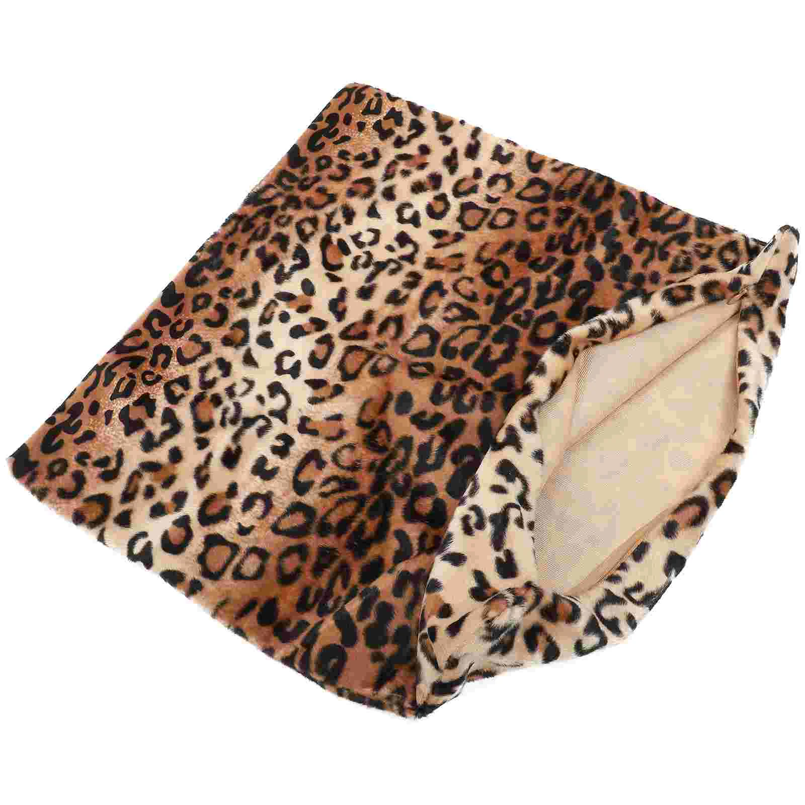 

Leopard Throw Pillow Covers Printed Warm Pillowcases Plush Cushion Covers Winter Pillowslips for Sofa Bedroom Hotel Supplies