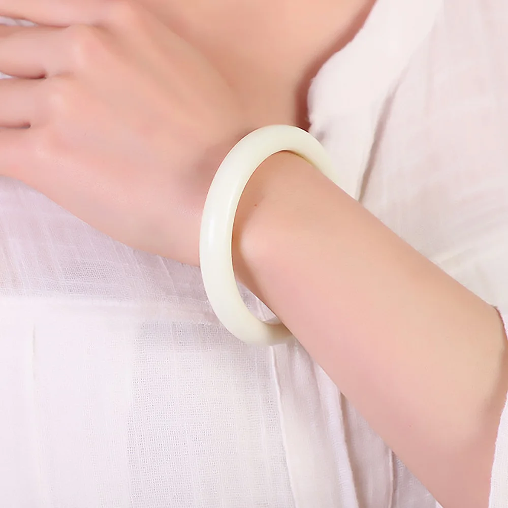 

Natural Lantian Jade Round Women's Bangle High Quality White Charm Jadeite Bracelet Fine Jewelry Accessories Women Ladies Gift