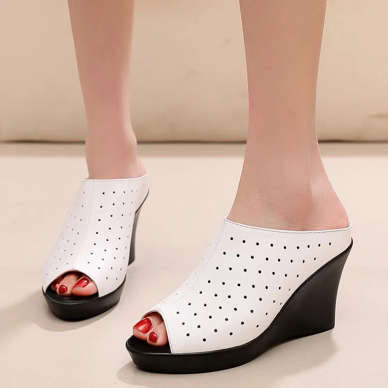 

34-41 Pu Leather Open Toe Hollowed Out Breathable Sandals With Platform 8cm Wedges High Heel Women Shoes White Black