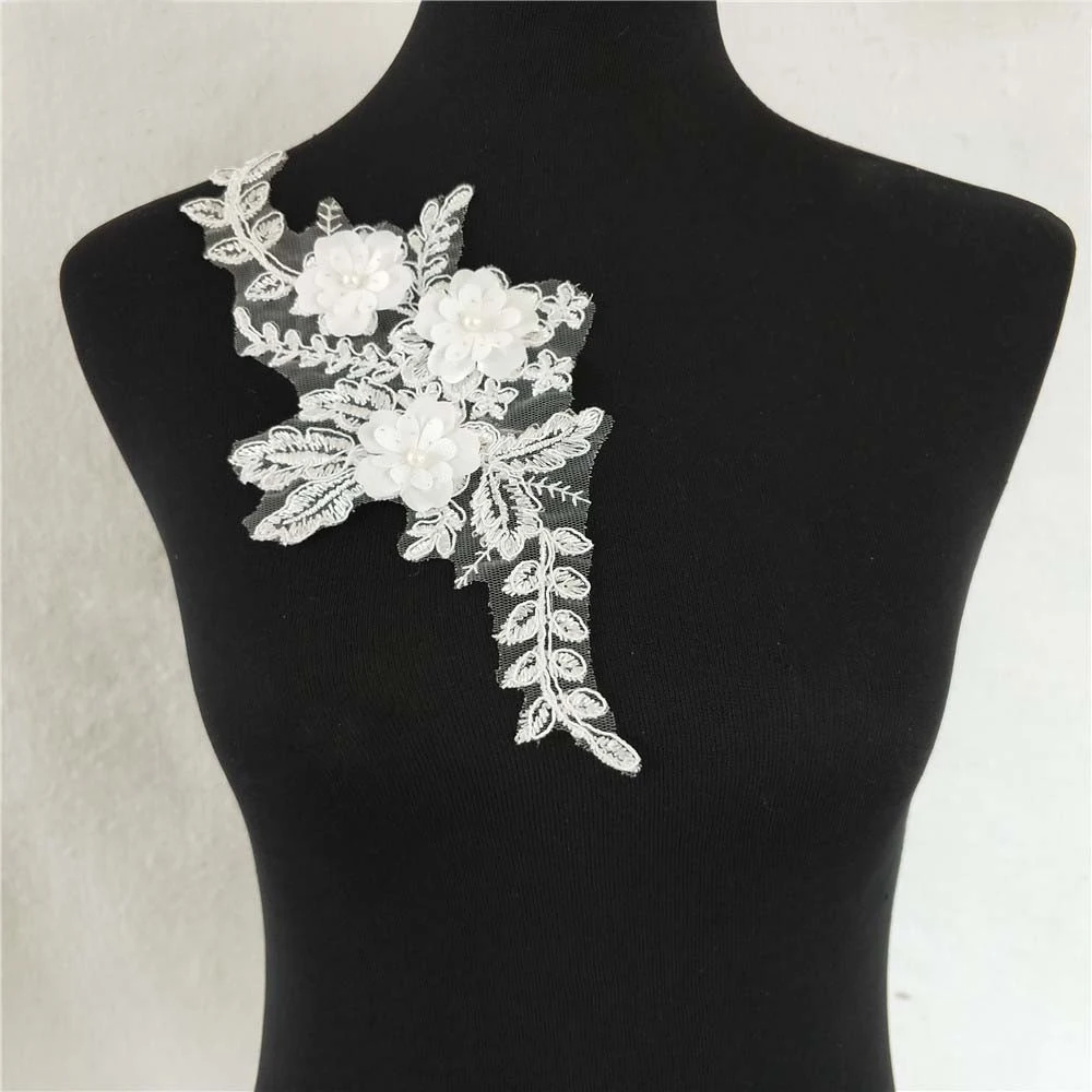 

New White 3D Flower Embroidery Fake Collar for Women Applique Lace False Collar DIY Gilrs Dress Clothes Corsage