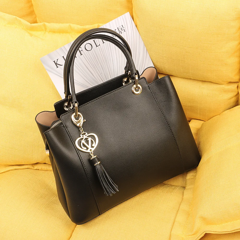 Genuine leather women's bag, portable large capacity bag, fashionable women's bag, high-quality single shoulder crossbody bag
