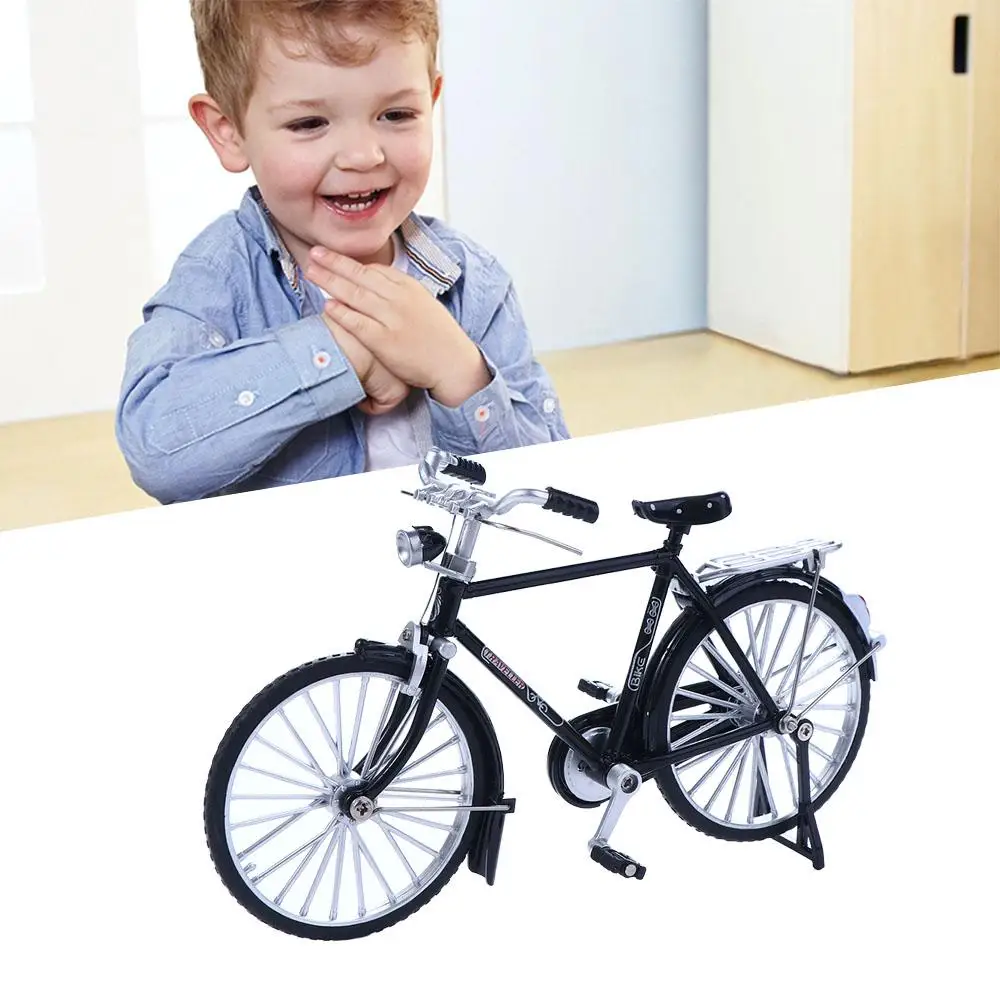 

Metal Cycling Figurine 1:10 Scale Miniature Model Retro Bicycle Toys Bicycle Model Vintage Bicycle Model Simulation Bicycle