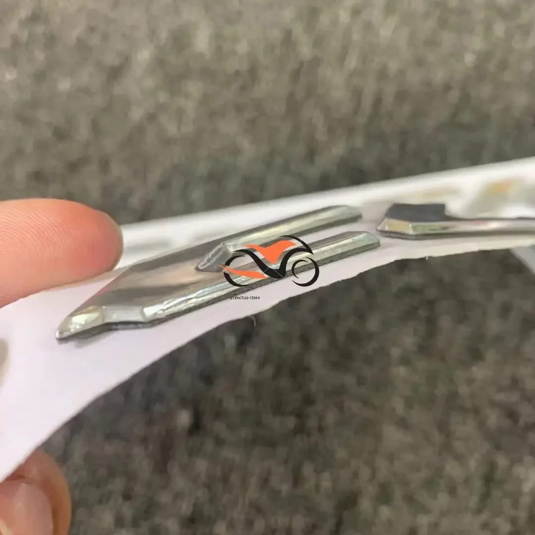 Рисунок 4 - Водостойкая 3D наклейка для клика 125 150i