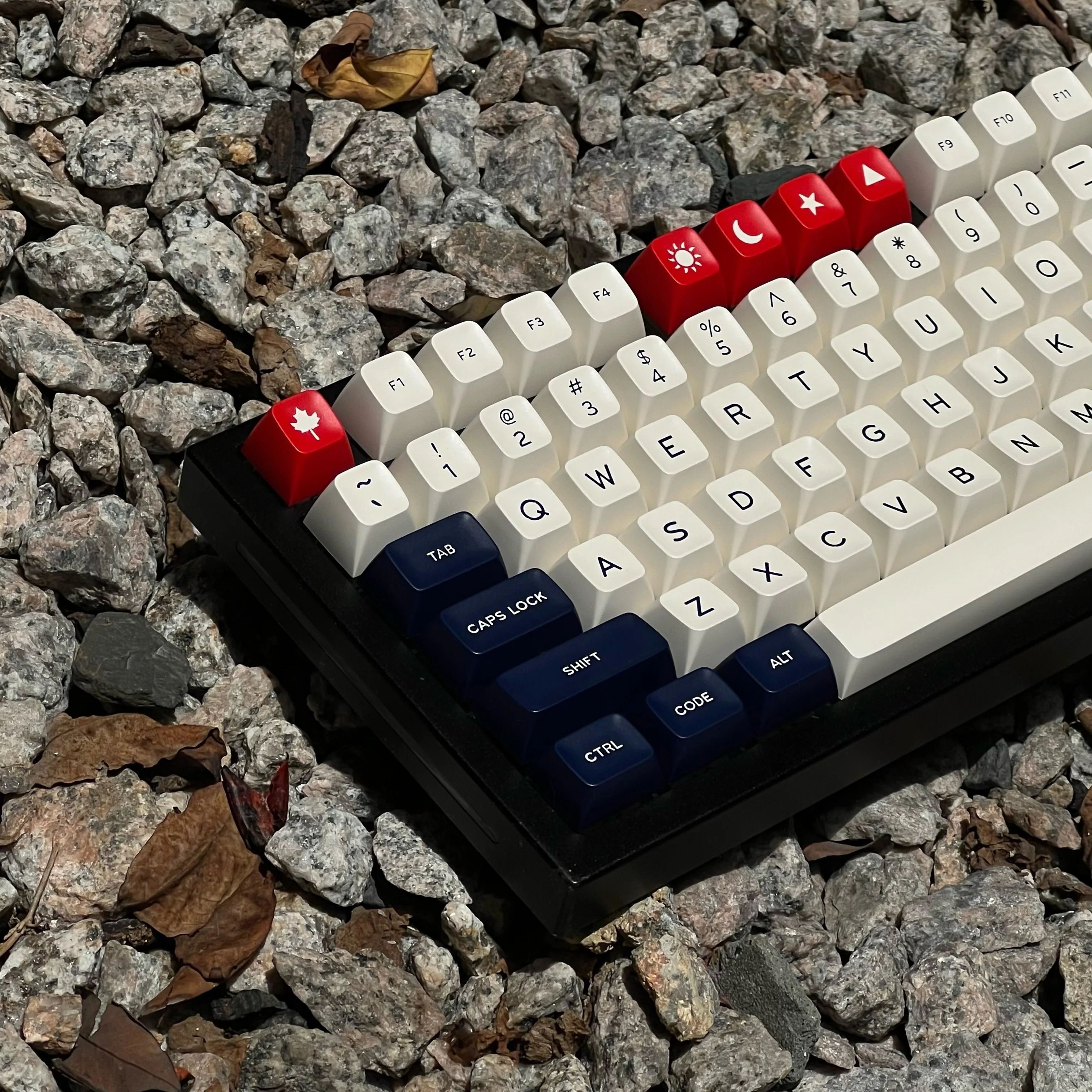 

Custom Navy Themed Double Shot ABS Keycaps SA Profile Keyboard Keycaps 173 Keys Full Set for Cherry MX Switches Gamer Keyboard