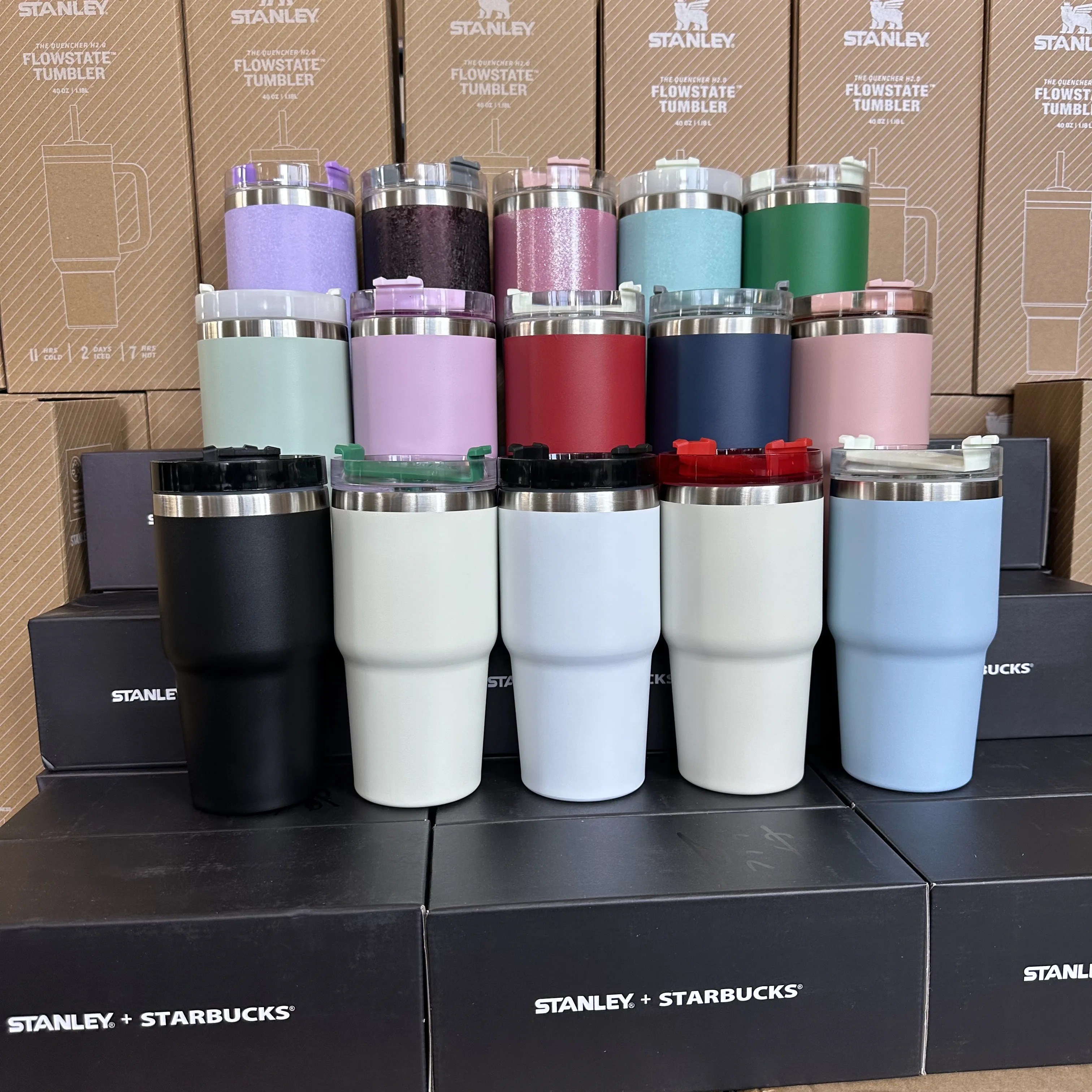 Vacuum Insulated Tumbler 304 Stainless Steel 20oz Thermal Travel Mug with Straw Insulated Water Bottle for Camping Hiking Picnic
