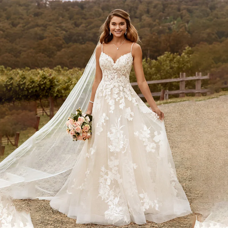 https://ae01.alicdn.com/kf/Sd35559d58af341ecab1917aac35d20daV/Spaghetti-Straps-Beach-Lace-Wedding-Dresses-Appliques-Lace-A-Line-White-Bride-Dress-Princess-Wedding-Gown.jpg