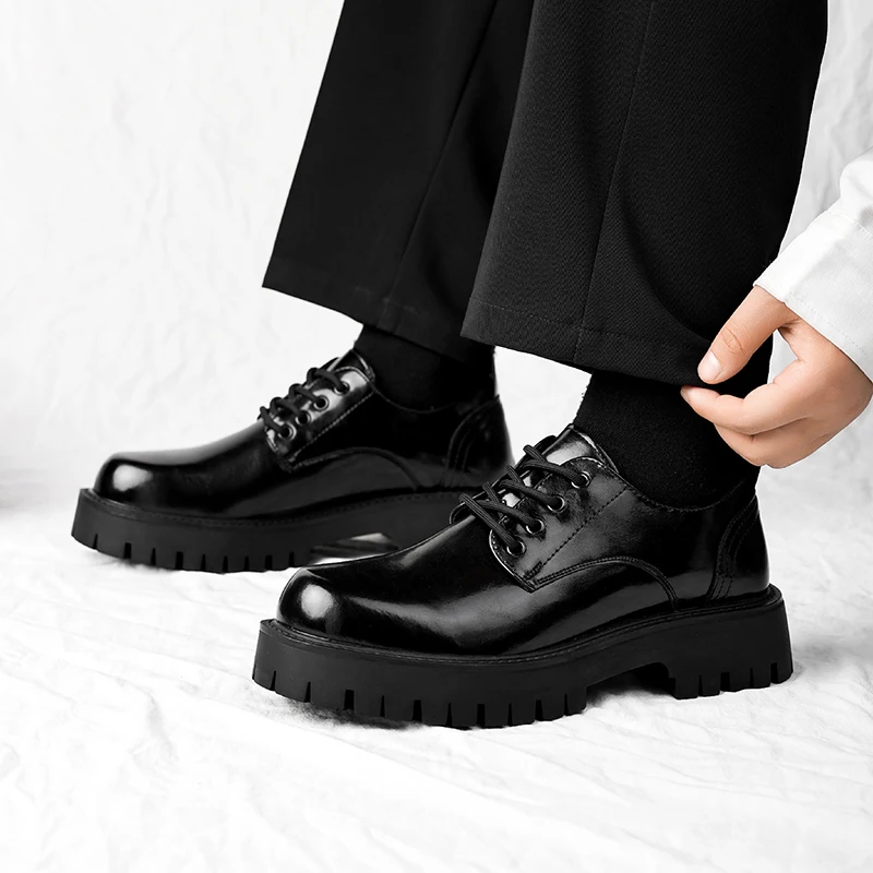 Italian Fashion Leather Shoes Moccasins For Men Casual Man Shoes Business Male Formal Pointed Fashion Wedding Black Thick Sole