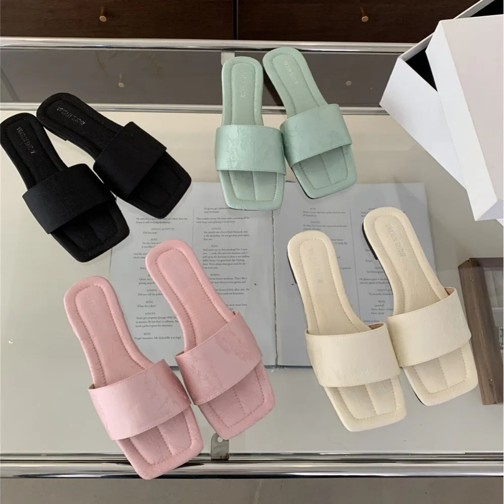 

Rubber Slippers Shoes Low Slides Slipers Women Shale Female Beach Fashion Soft 2024 Sabot Luxury Flat PU Rome Casual Concise Fab