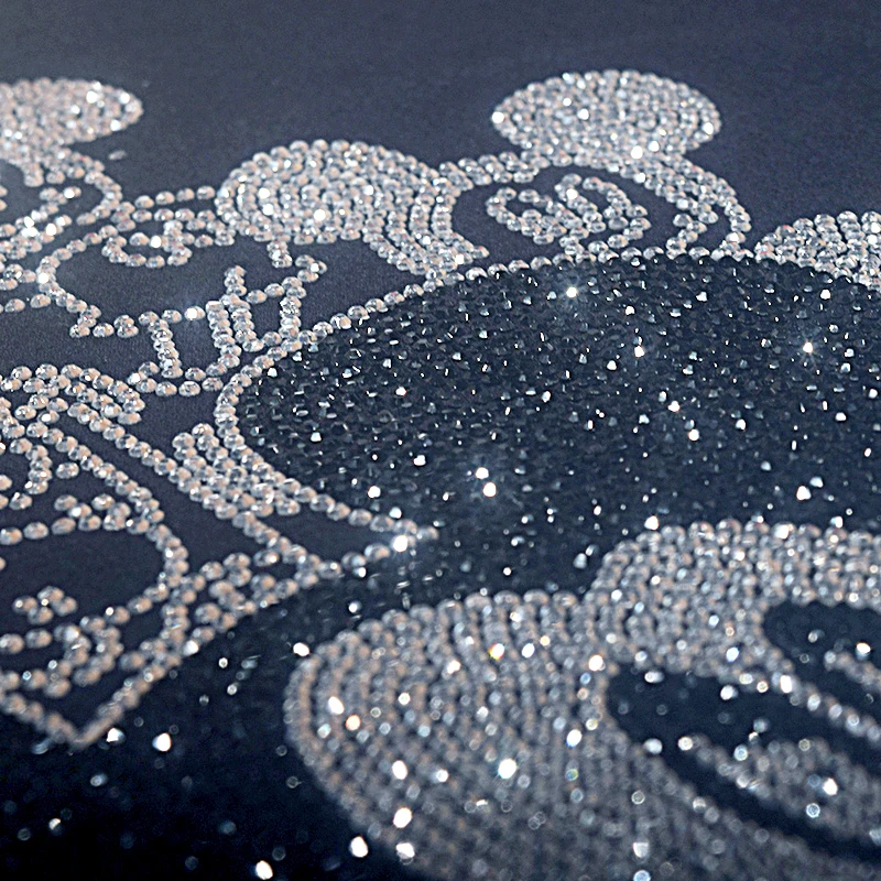 Disney Mickey Minnie Mouse Shiny iron on applique patches hot fix rhinestone transfer motifs transfer on design for shirt dress.