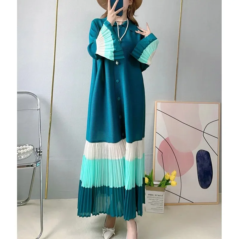 

Miyake Pleated Turndown Collar Flare Sleeve Dress Women 2024 New Spring Designer Single Breasted Long Cardigan Coats