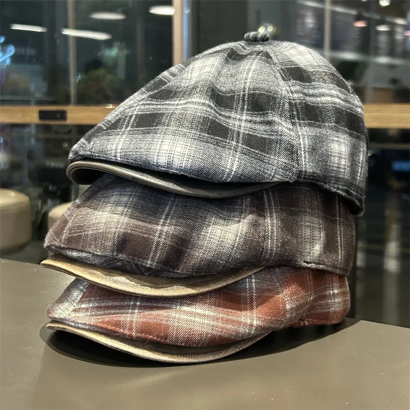 Autumn And Winter Japanese Plaid Warm Forward hat, Women's Retro Painter Hat, Versatile Fashion Hat, Men's Reverse Wearing Beret