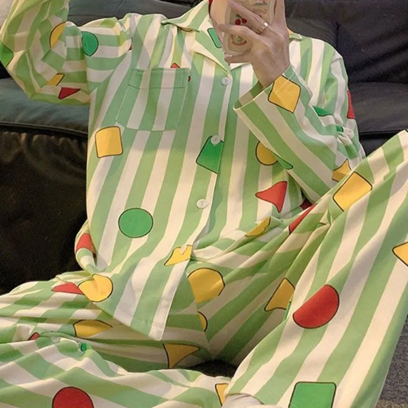 Рисунок 6 - Мужская пижама с геометрическим принтом