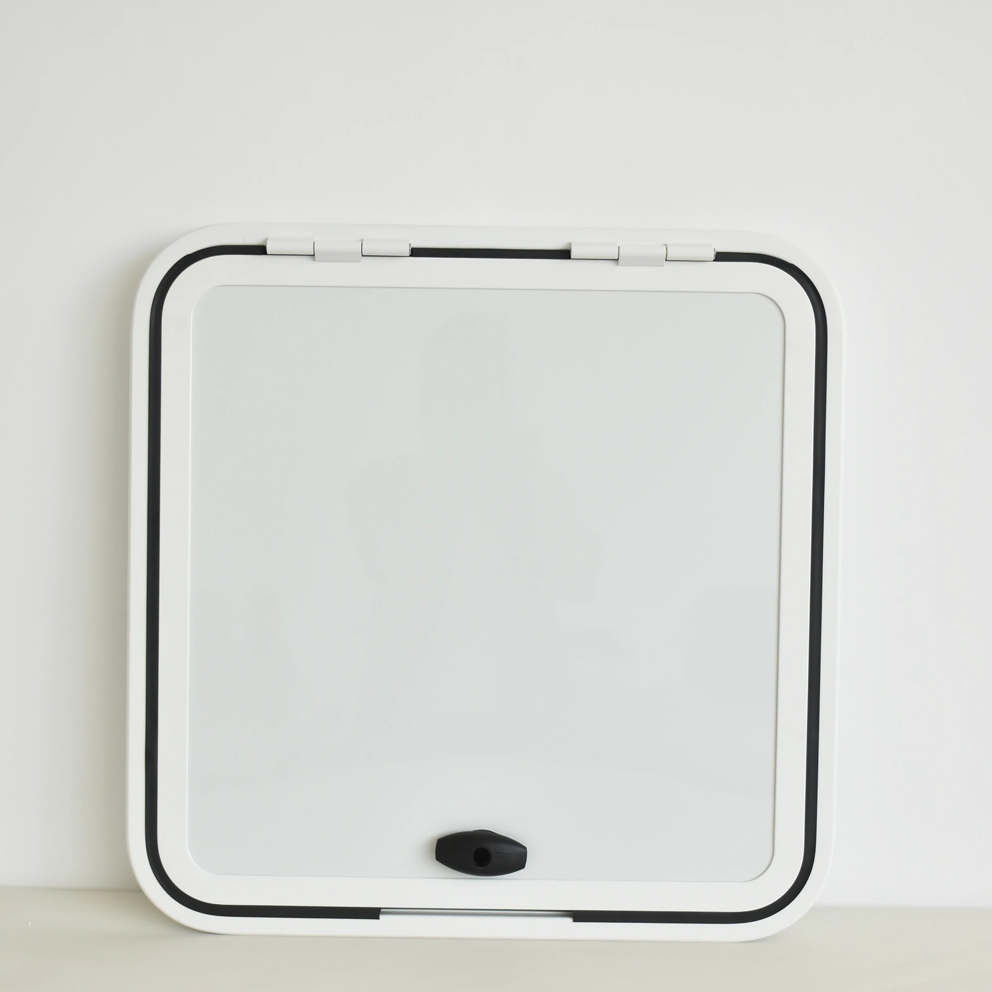 

Jishun Auto Parts Provide Aluminum Alloy Caravan Luggage Door Caravan Cabin Door Caravan Hatch Door