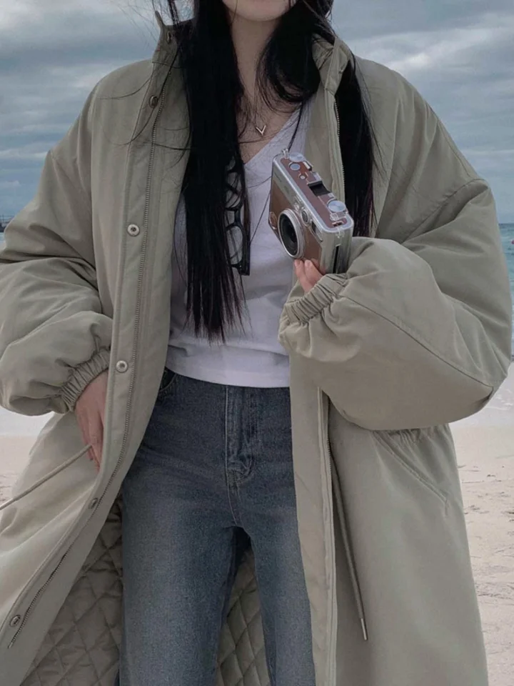 세련된 겨울의 완벽한 동반자: 여성용 타트 코튼 코트