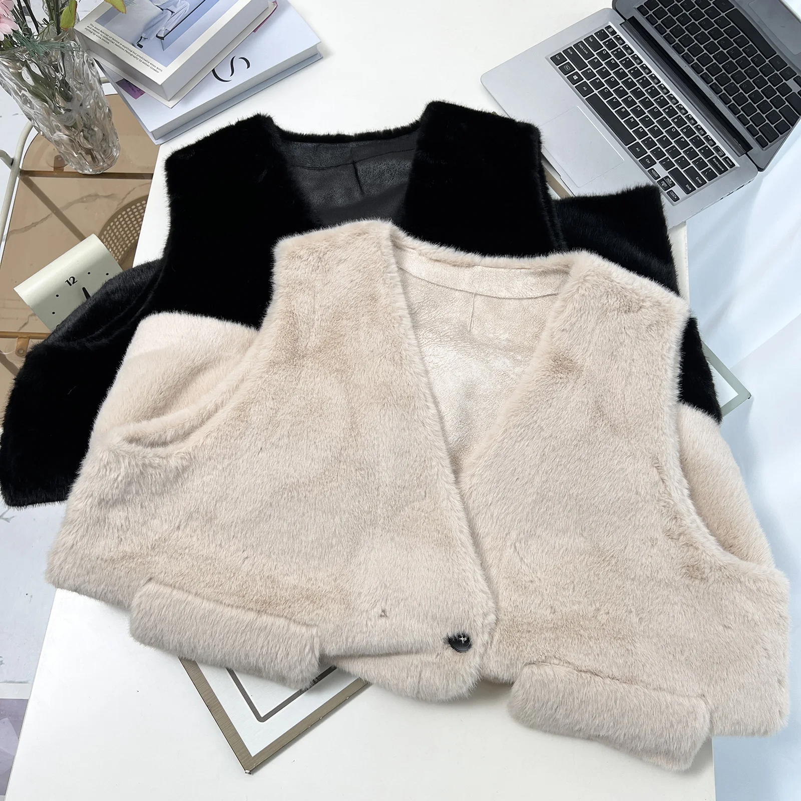 XXXXXXL Fashion Plus Size Women's Faux Fur Vest New Stylish mid-length Winter Warm Sleeveless V-Neck Waistcoat 25016