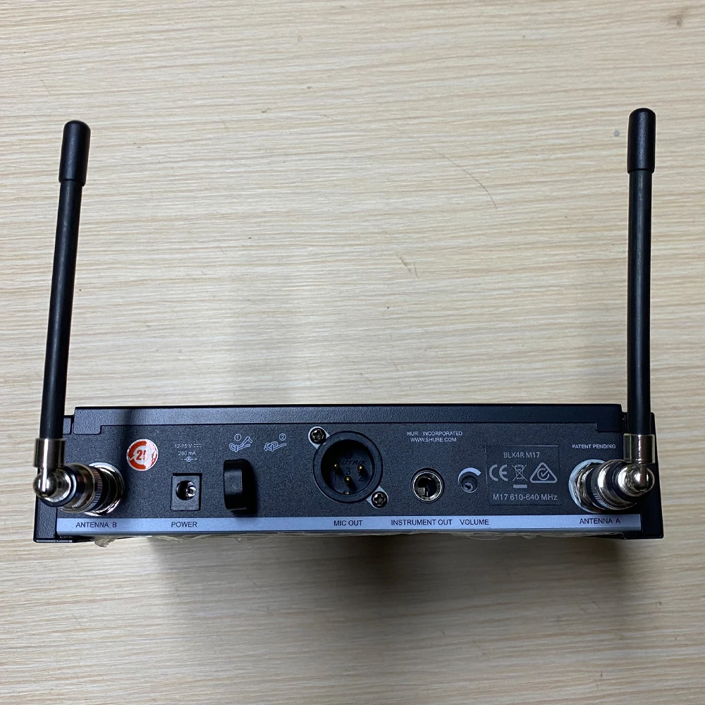 BLX24R BLX4R Wireless Microphone Professional level Stage Wireless system BETA58A handheld MIC For family Karaoke Church Speech