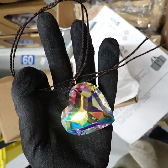 45 Mm Szív Kristály Prizmák Ab Színes Napsütő Szerelmi Medál Üveg Lógó Otthoni Esküvői Dekoráció Diy Dísz Kiegészítők Új Ajándék - Image 3