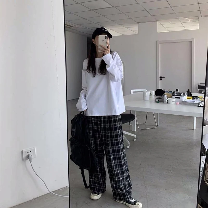 Harajuku Oversize Women Plaid Pants Korean Casual Loose Wide Leg Trousers Autumn Retro Teens Black Hip Hop All Match Streetwears