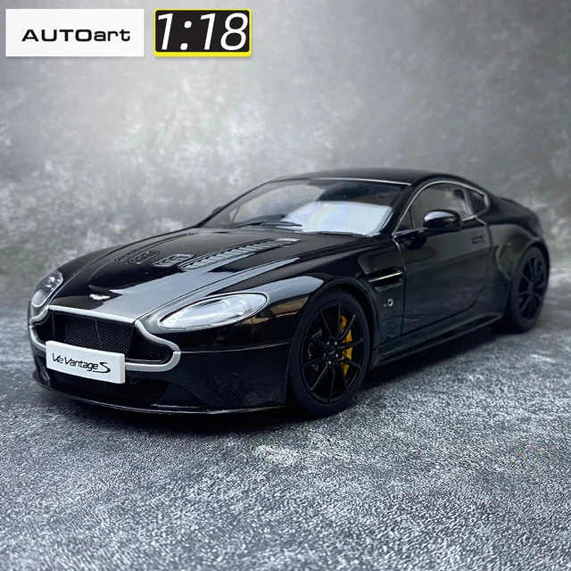 AUTOart Aston Martin Vantage ミニカー1:18 1/18 Aston Martin Vantage (RHD) Jet Black 2019 Model Car By