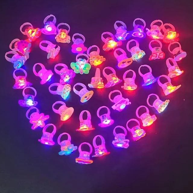 200 Pcs Light Up Rings Glow In Dark Party Supplies Led Rings 200 Pcs ...