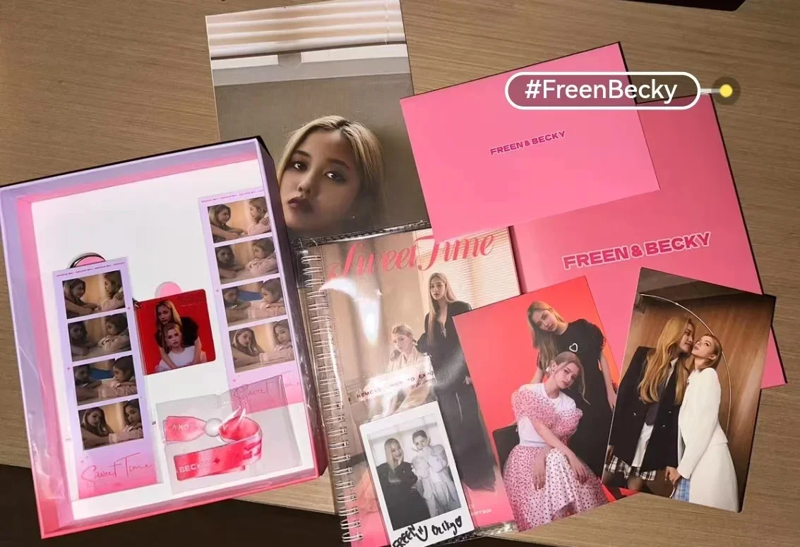 Freenbecky Official Gift Box Signature Limited Peripheral Products 