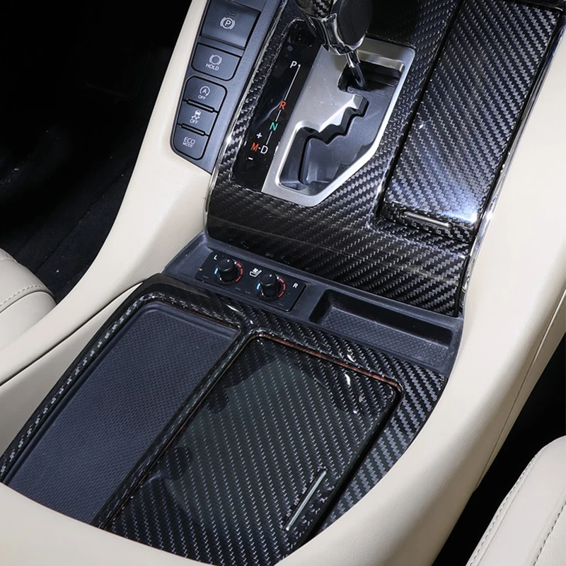 Панель приборной панели из углеродного волокна