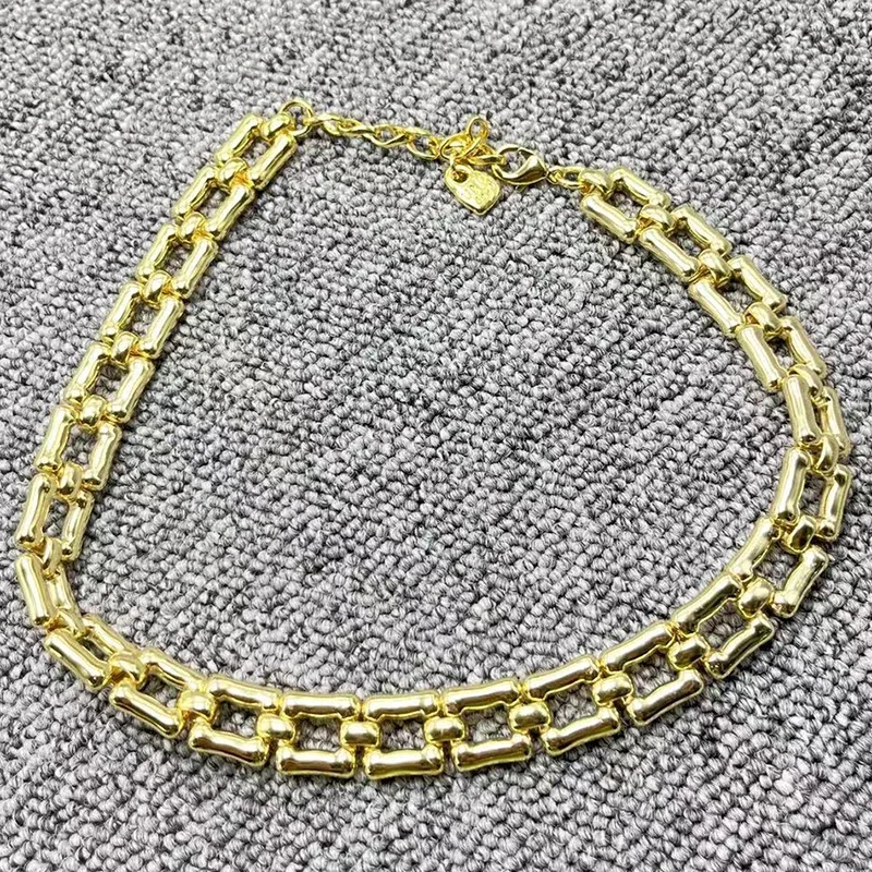 

2023 Fashion UNOde50 Electroplating 925 Simple Exquisite Necklace Women's Holiday Romantic Gift