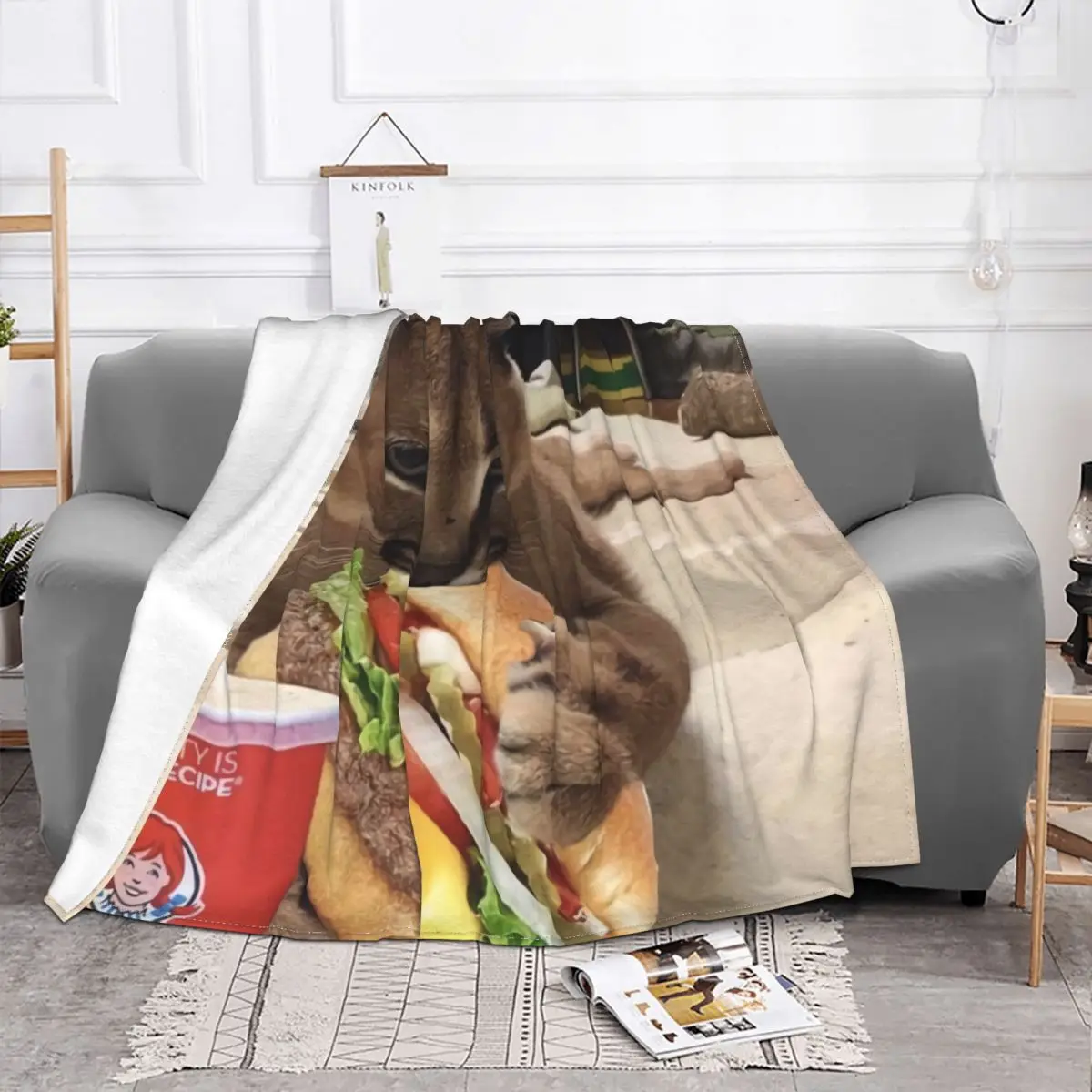 ǫ���� �÷��� ī��Į �ε巯�� �ø��� ���, �� ������ �ö��� ���� �ڵ��� ħ�� �̺ҿ� ���