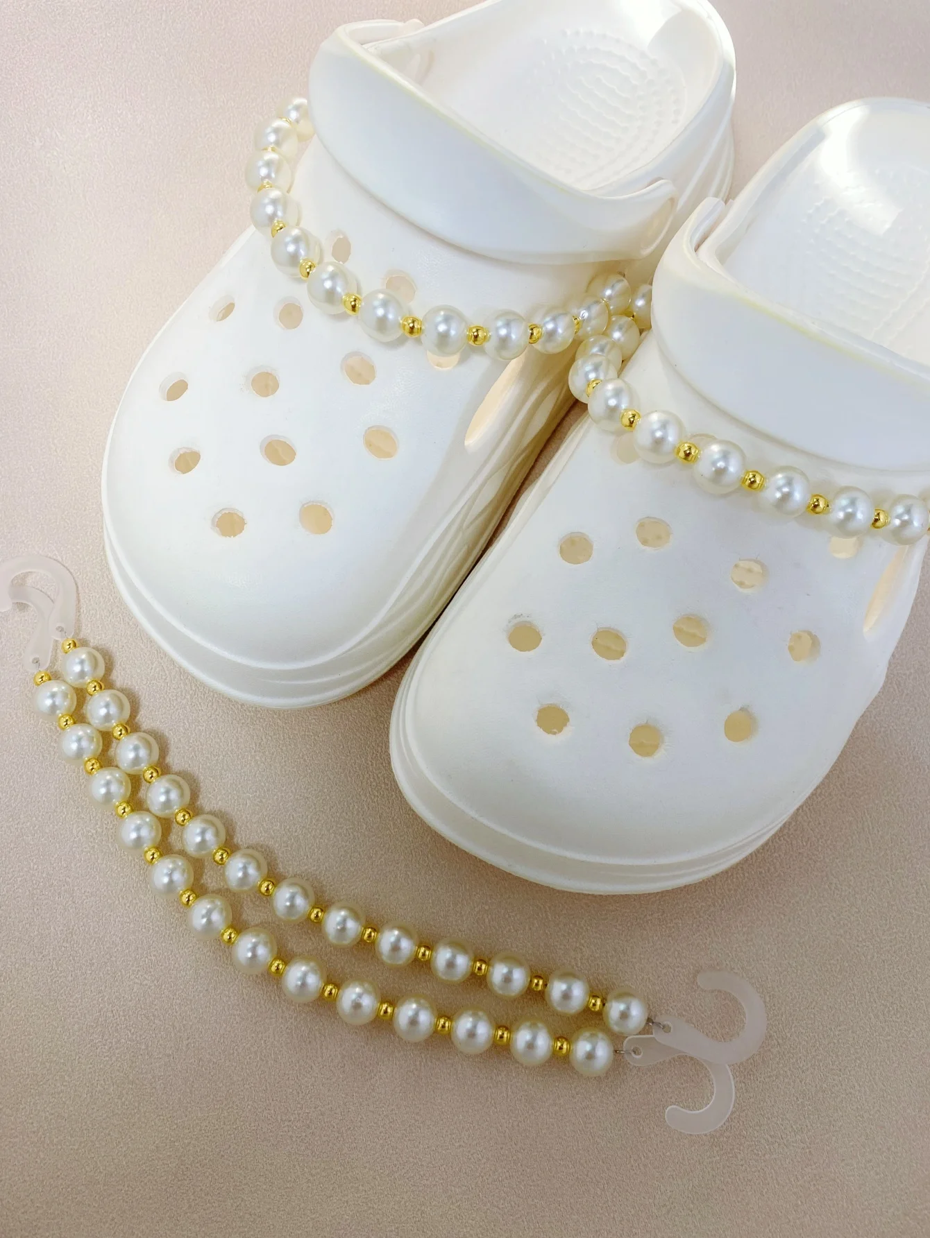 2 stücke Highlight Künstliche Bord Schuh Kette Zubehör Perle DIY Abnehmbare Kette Garten Schuh Schnalle Loch Schuh Zubehör Kette – Detail 2