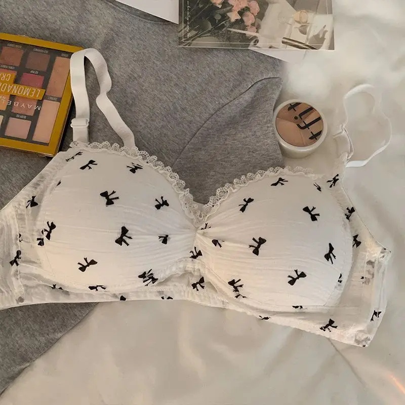 Sweet Bow Tie Underwear, Women's Small Bust, No Steel Ring, Lace Bubble, Japanese Style Anti-sagging, Thin and Breathable Bra 3