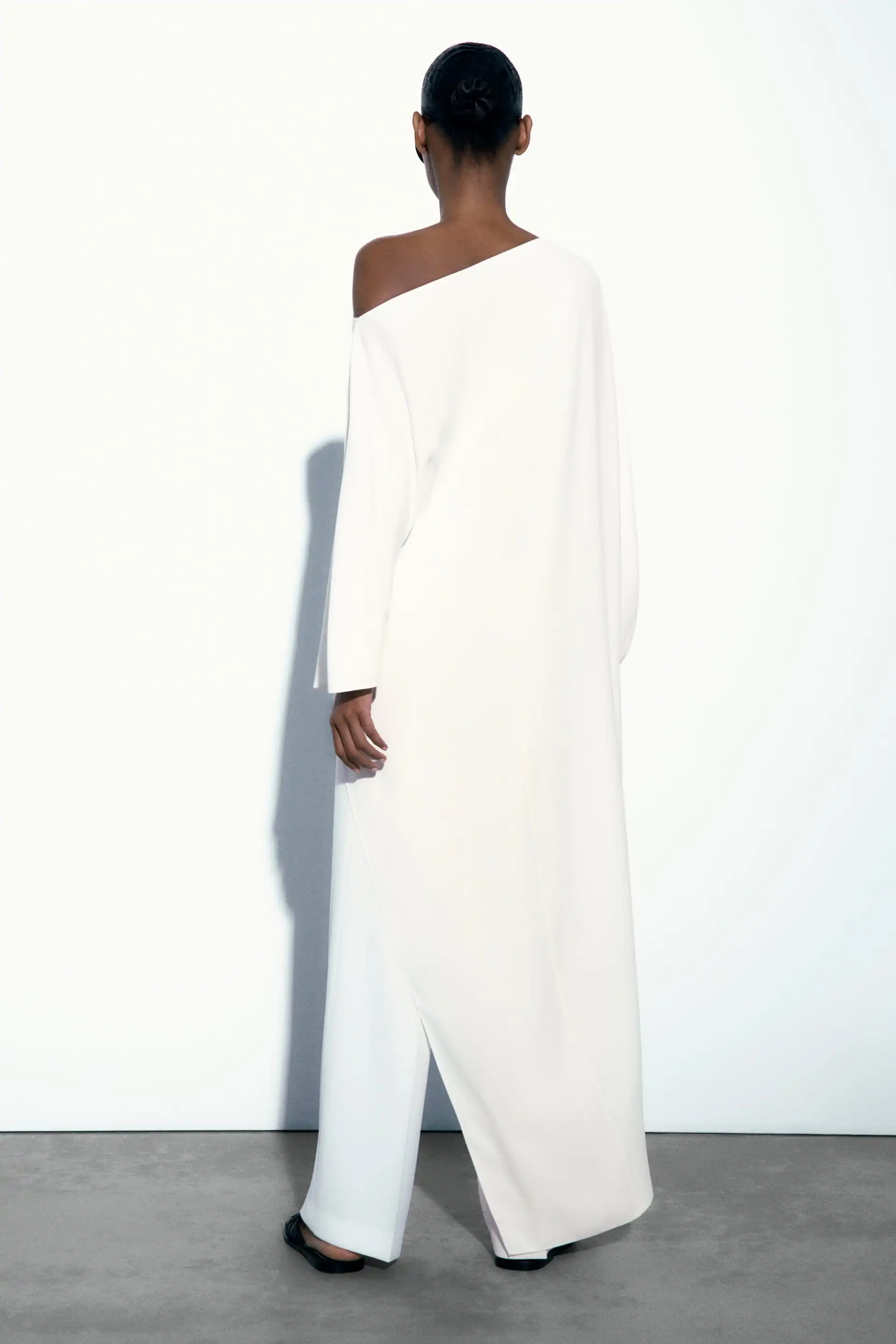 Рисунок 4 - Асимметричная блузка-накидка