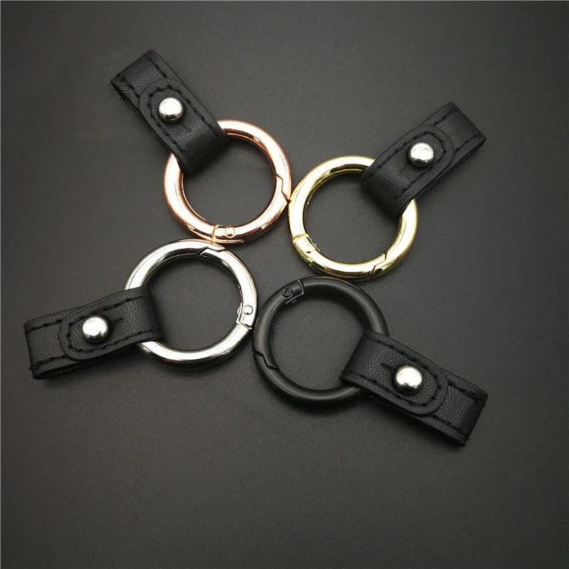 

EDC Zinc Alloy Key Rings Keychains Buckle Pendant Super Lightweight Cowhide Man Car Keychain for Male Gift Outdoor Small Tool