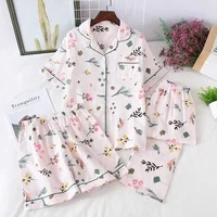 Three-piece Japanese-style pajamas women spring and summer autumn 100% cotton gauze short-sleeved shorts trousers summer suit ho - Image 3