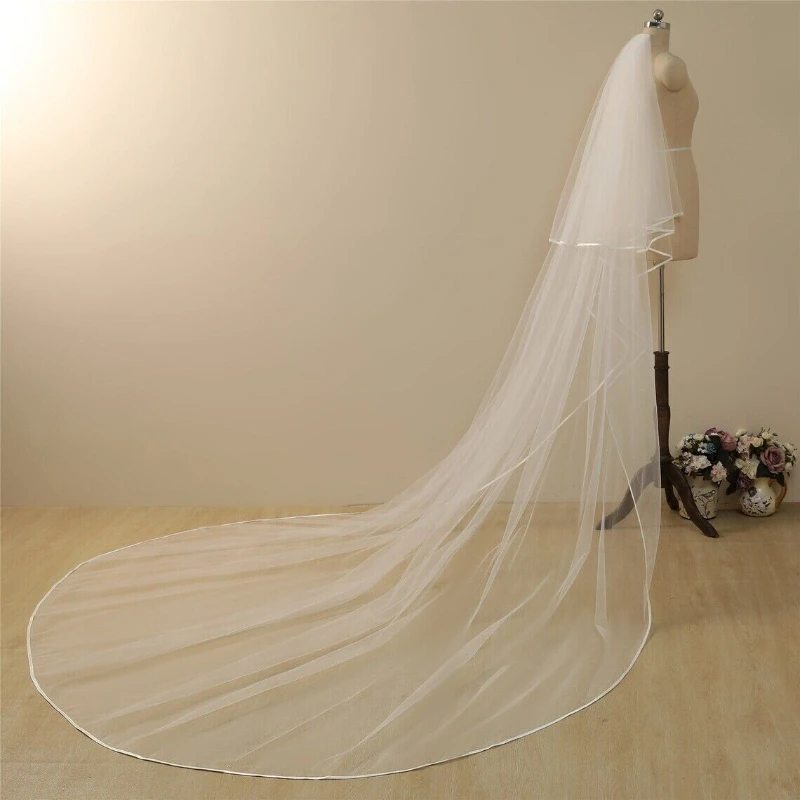 VeroBride 2-Tier Satin Ribbon Wedding Veil Light Ivory (in The Photos) / Grand Royal - 150/30 Inches