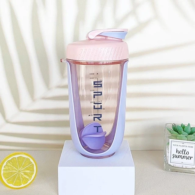1pc Tritan Shaker Bottle, Cute Cartoon Design Portable Shaker Bottle For  Home
