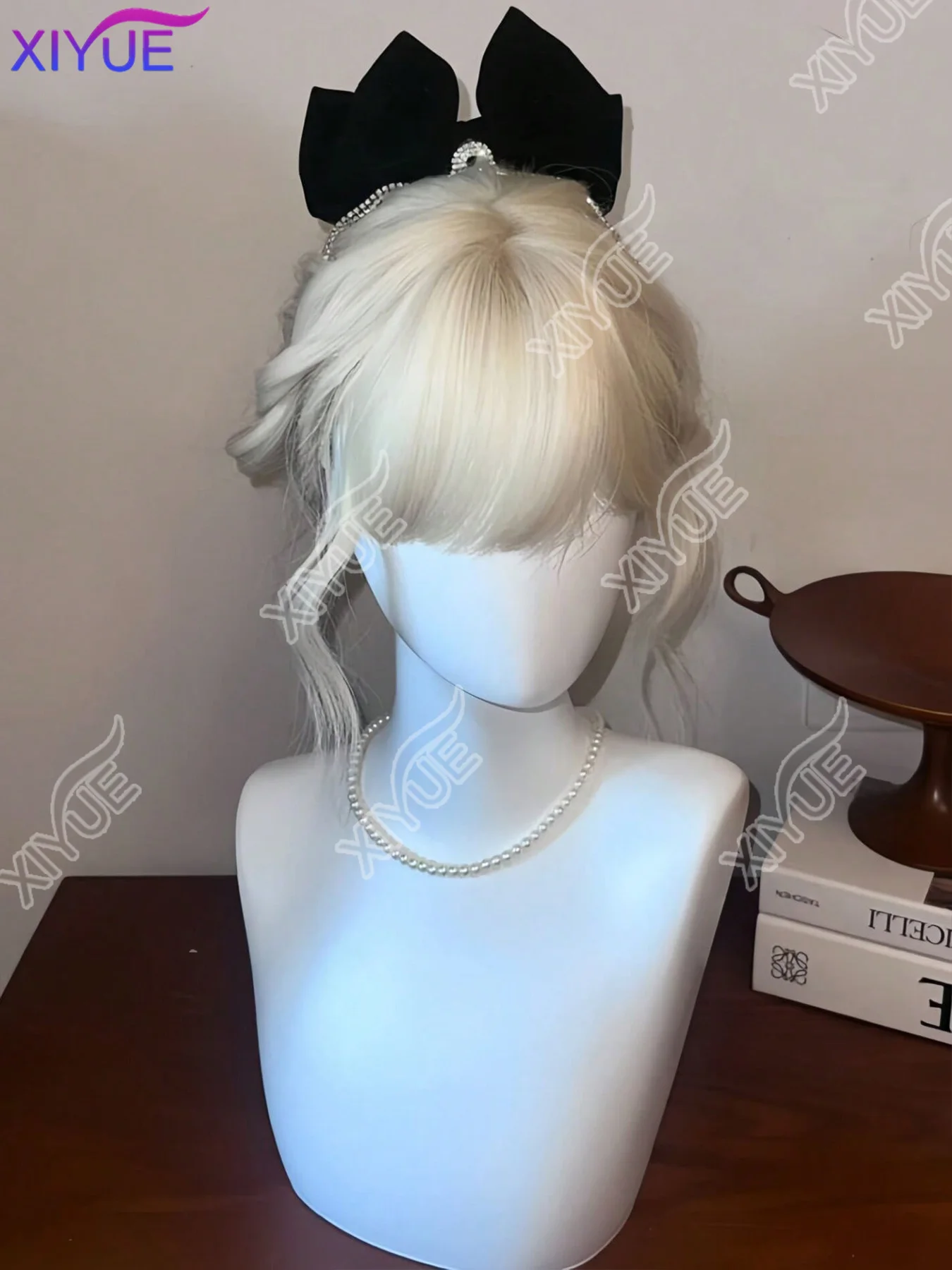 XY Blonde BOBO Synthetic Wigs Short Natural Wave Hair Wig For Women Party Daily Heat Resistant with Bangs Platium Golden Lolita