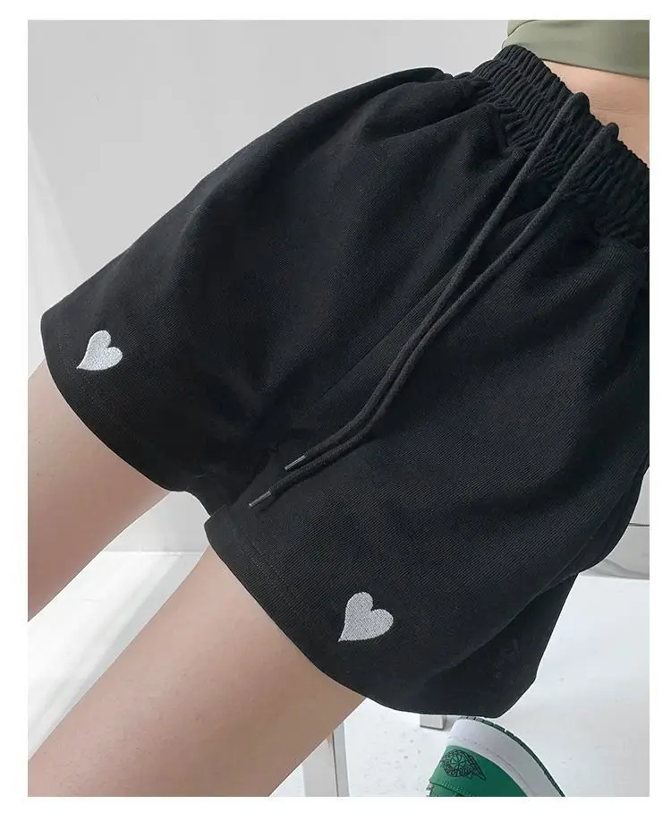 Рисунок 6 - Спортивные штаны