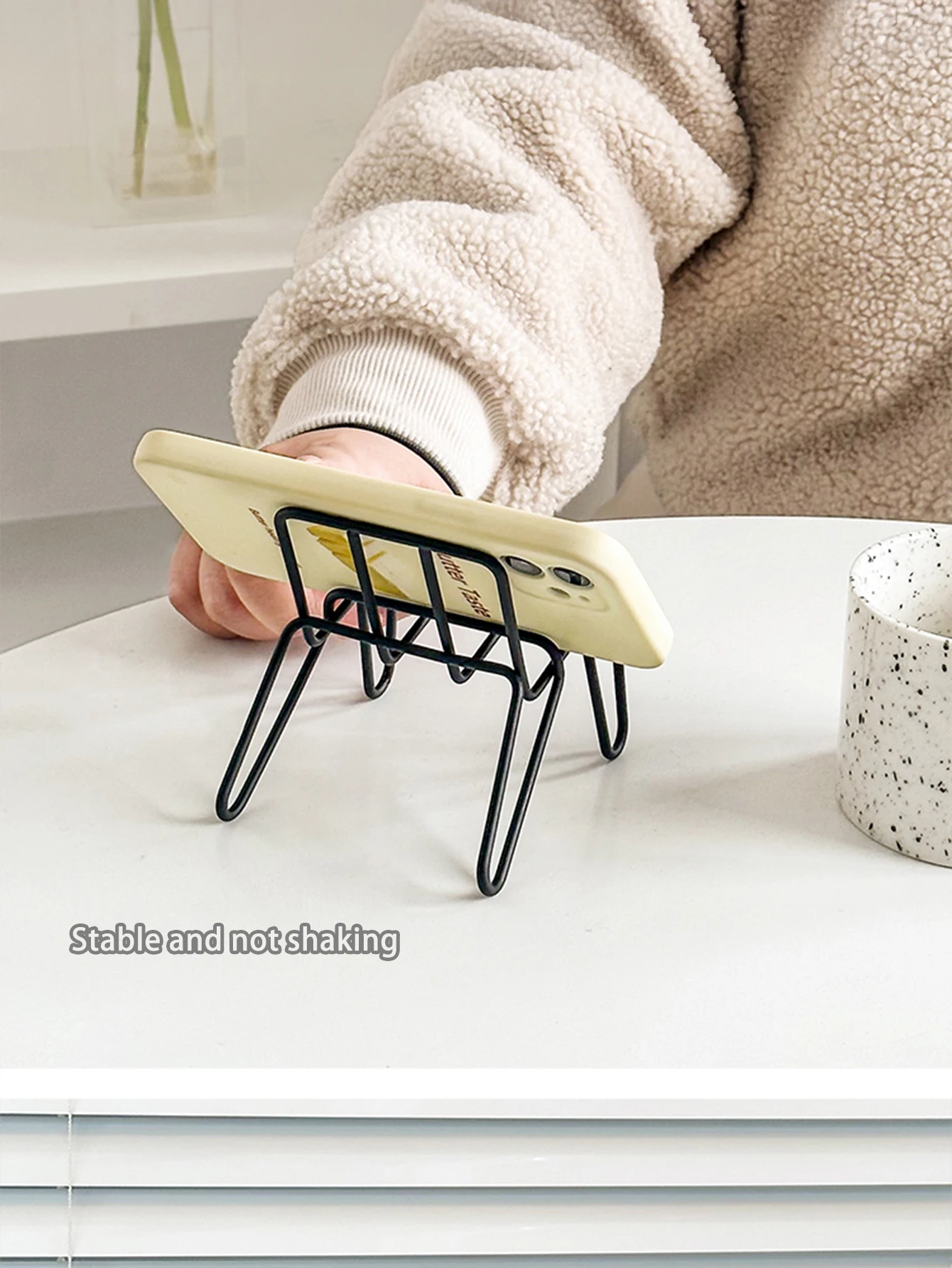 Ergonomic Metal Phone Holder