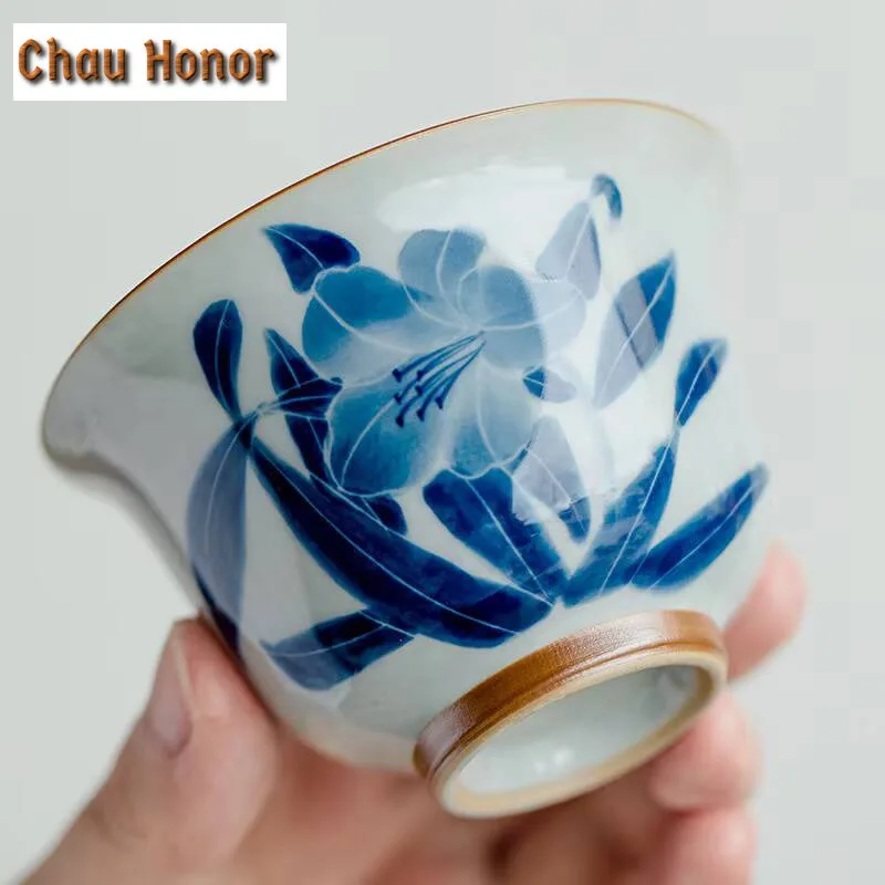 120ml Ancient Blue And White Ceramic Tea Tureen Hand Painted Lily Covered Bowl With Lid Tea Making Gaiwan Kung Fu Tea Set Gifts