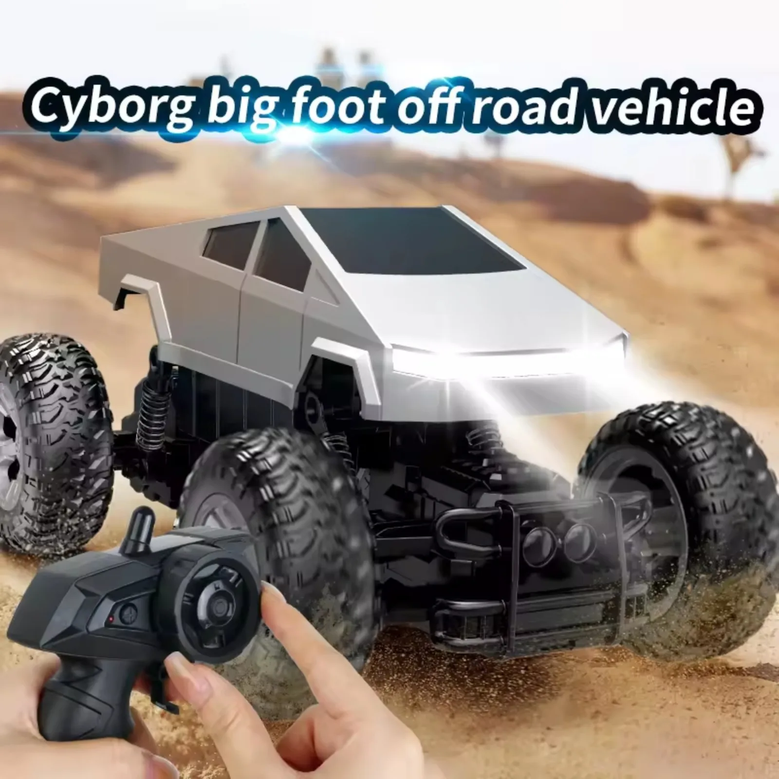 Gros plan sur les suspensions et les pneus tout-terrain du Camion Monster RC Tout-Terrain Cyber sur de l'herbe.