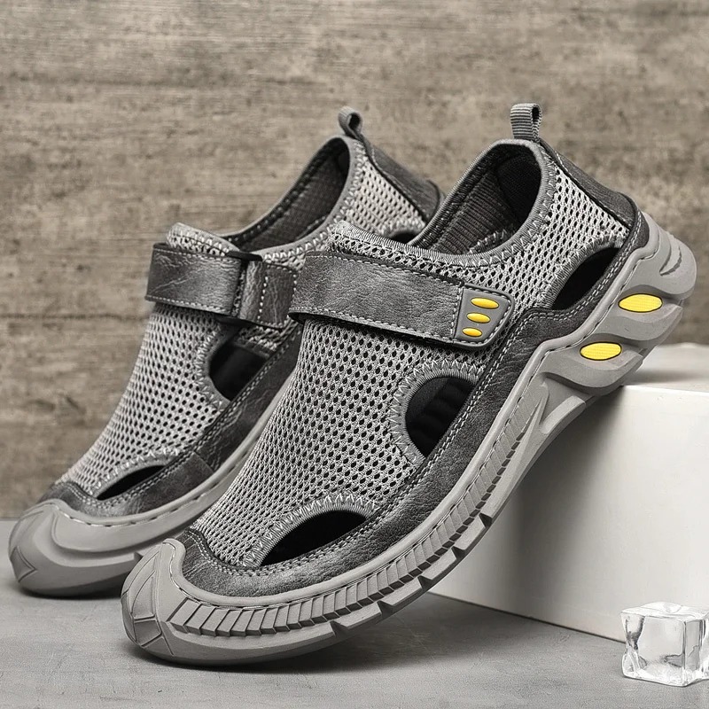 Mens Hiking Sandals Outdoor Sports Summer Shoes Low Heel Sliders Sandals Summer Men's Beach Shoes_voghion.com