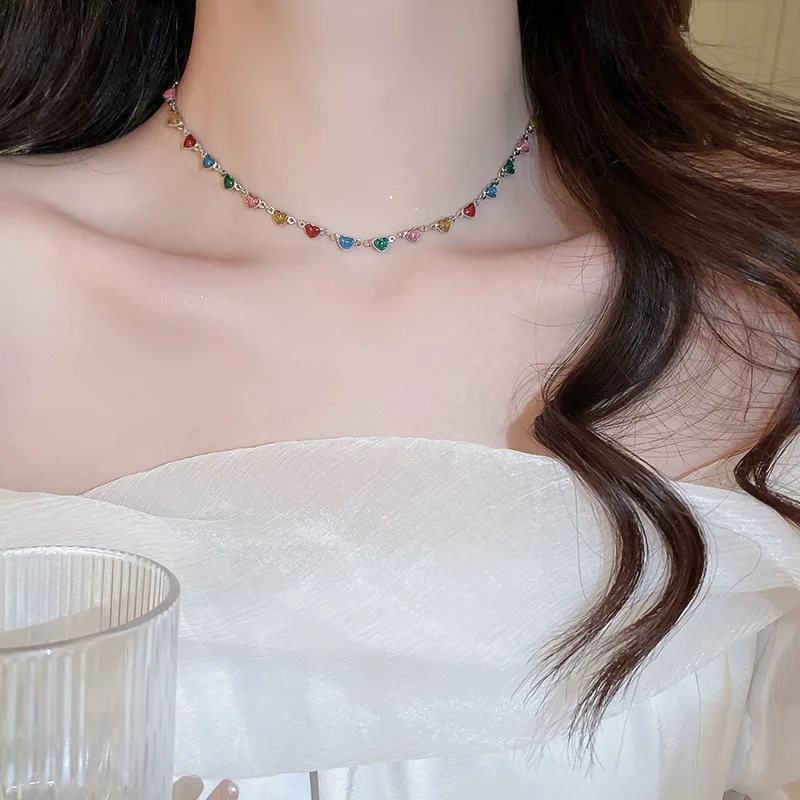 

Women Color Dripping Heart-shaped Metal Necklace Cute Wind Clavicle Chain Necklace Fashion Luxury Necklace Jewelry New Fashion