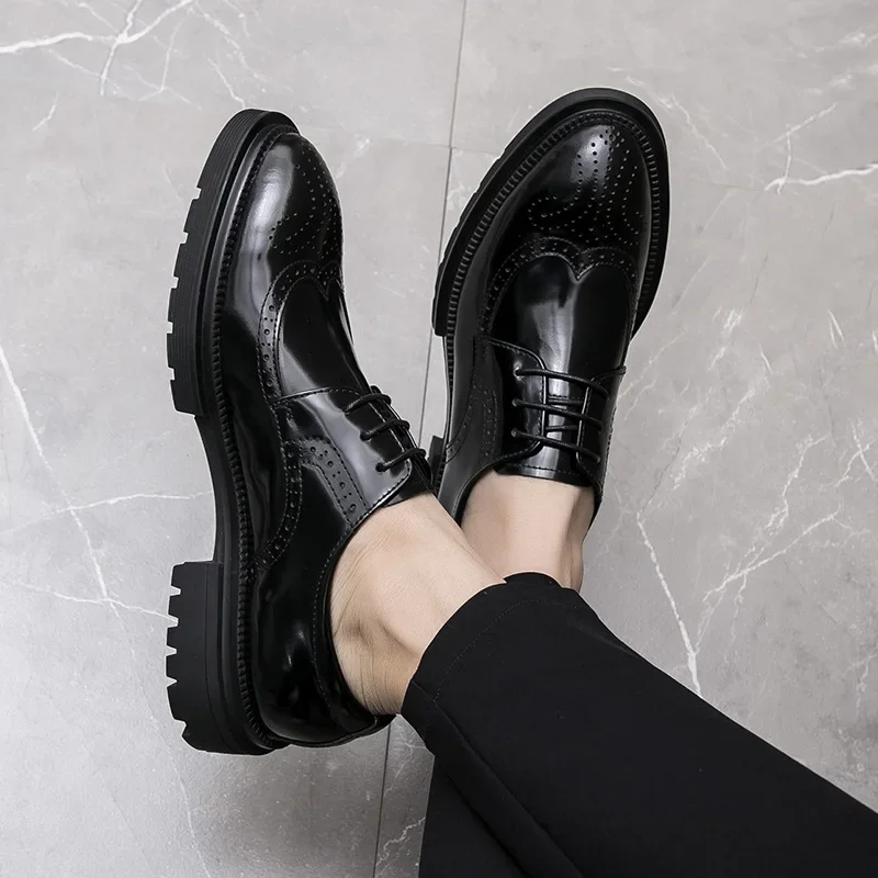 

2024 New Fashion Men Business European Patent Leather Create Platform Shoes Atmosphere Men Leather Shoes Gift