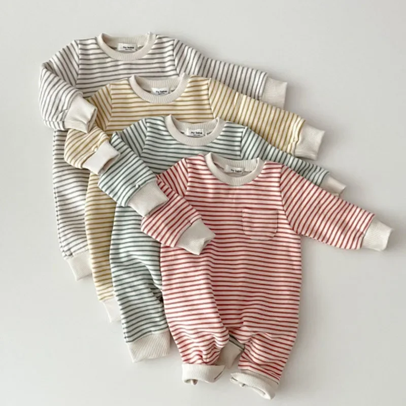 

2023 Spring Autumn New Baby Striped Romper Boys Girls Simple Striped Casual Jumpsuit Winter Infant Fleece Warm Clothes